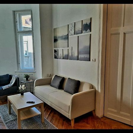 Csanady Fabulous Apartment بودابست المظهر الخارجي الصورة